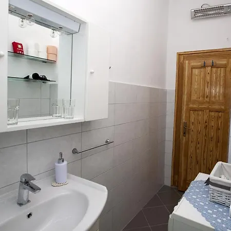 Niteroni * スプリト