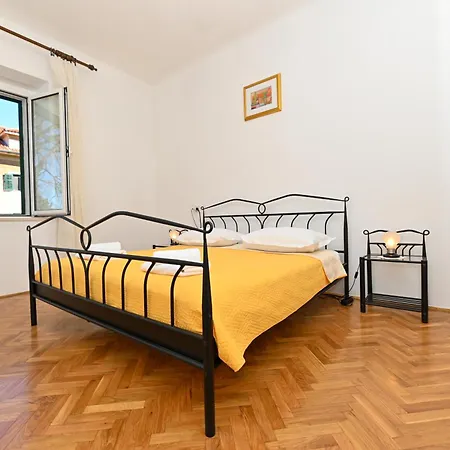 Apartament Niteroni *