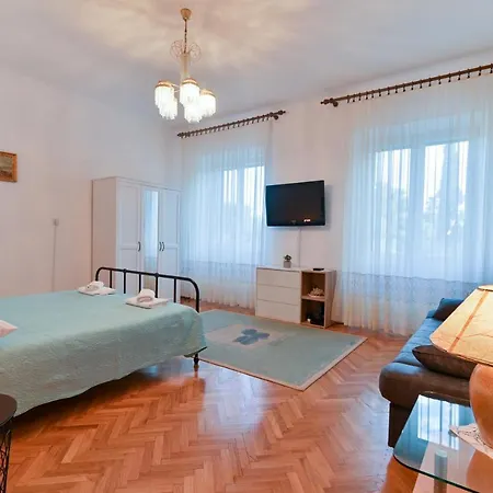 Apartman Niteroni Split