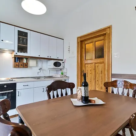 Apartman Niteroni