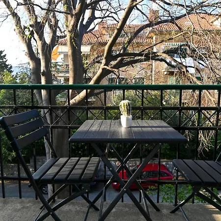 Niteroni Apartment *